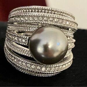 A beautiful silver Nataliya V Collister NVC Bold Grey Simulated Pearl